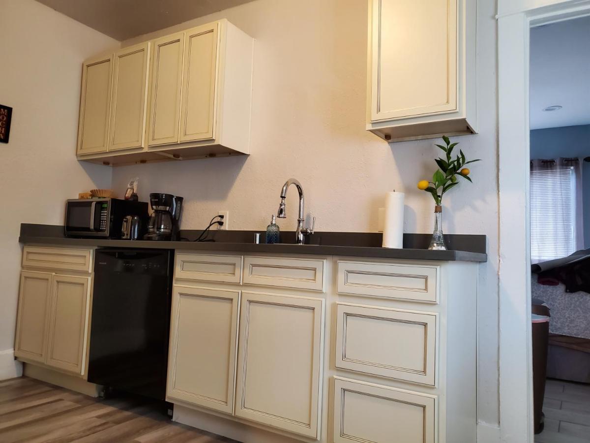 Claras Residencesユバシティ エクステリア 写真